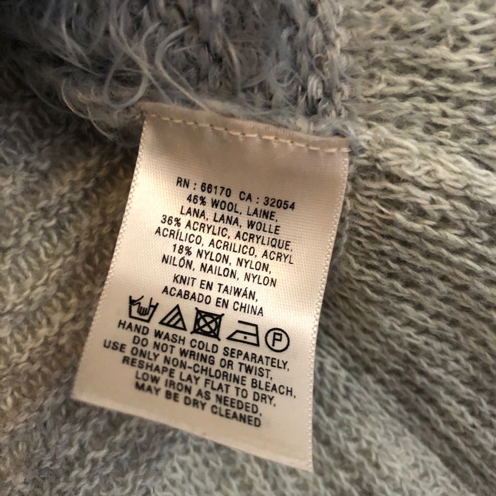 Anthropologie Sleeping on Snow Gray Nuvola Sweater Size Small - Picture 7 of 7